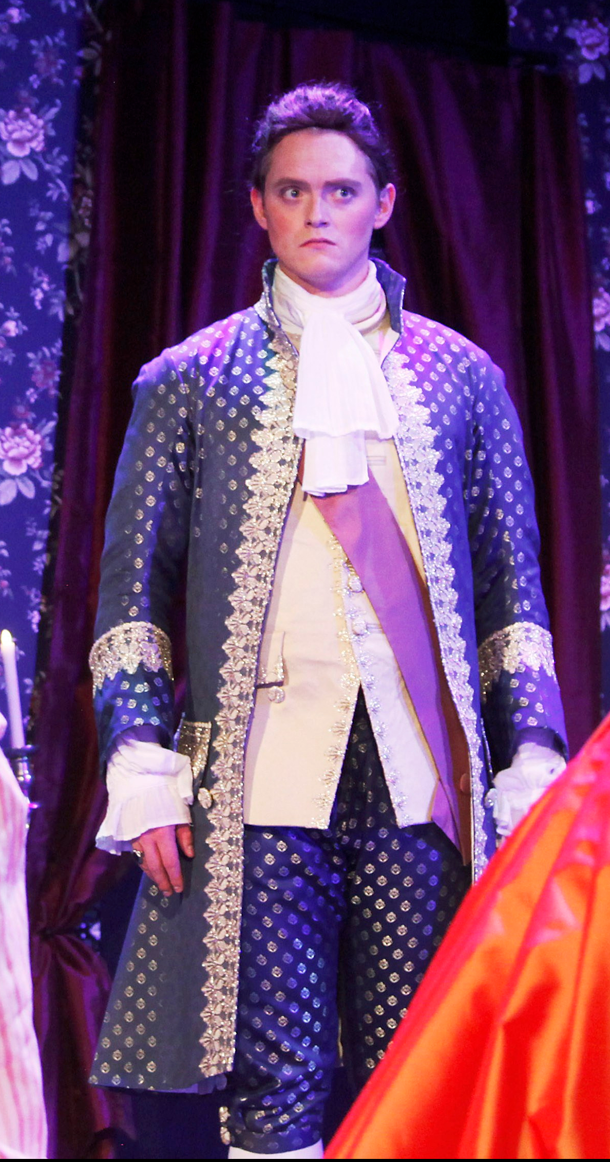 Greve Almaviva - Figaros Bröllop Smålandsoperan 2017